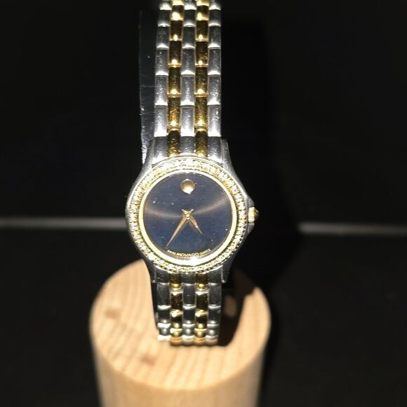 MOVADO Black Dial Ladies Quartz Wrist WATCH! 1CT wieght Diamond,14k Beze…
